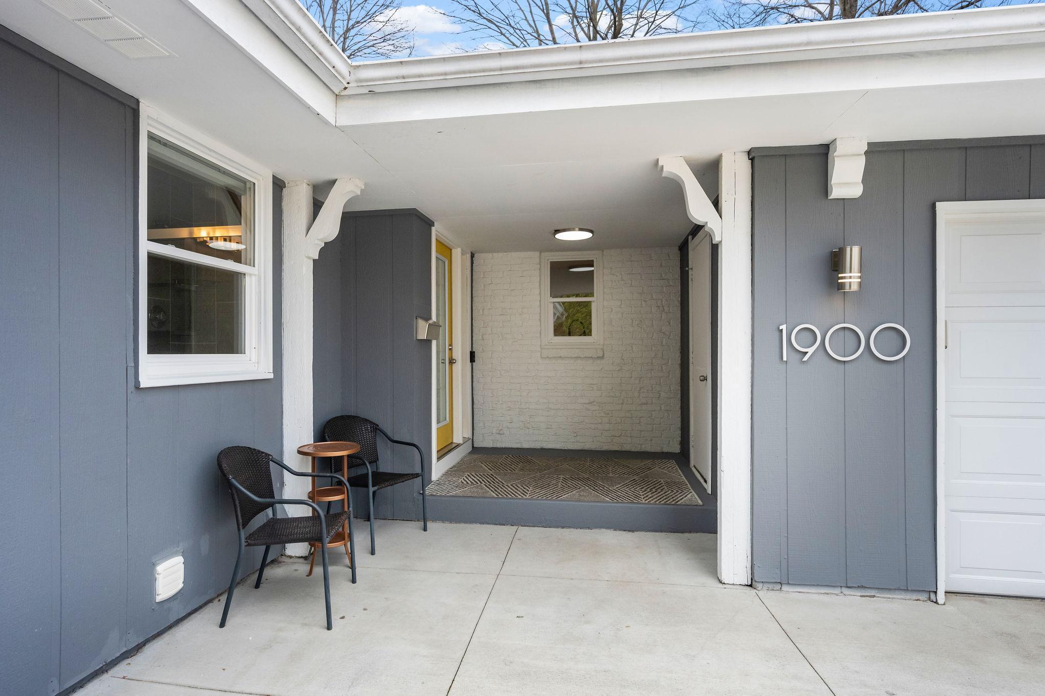 1900 Maryland Avenue N