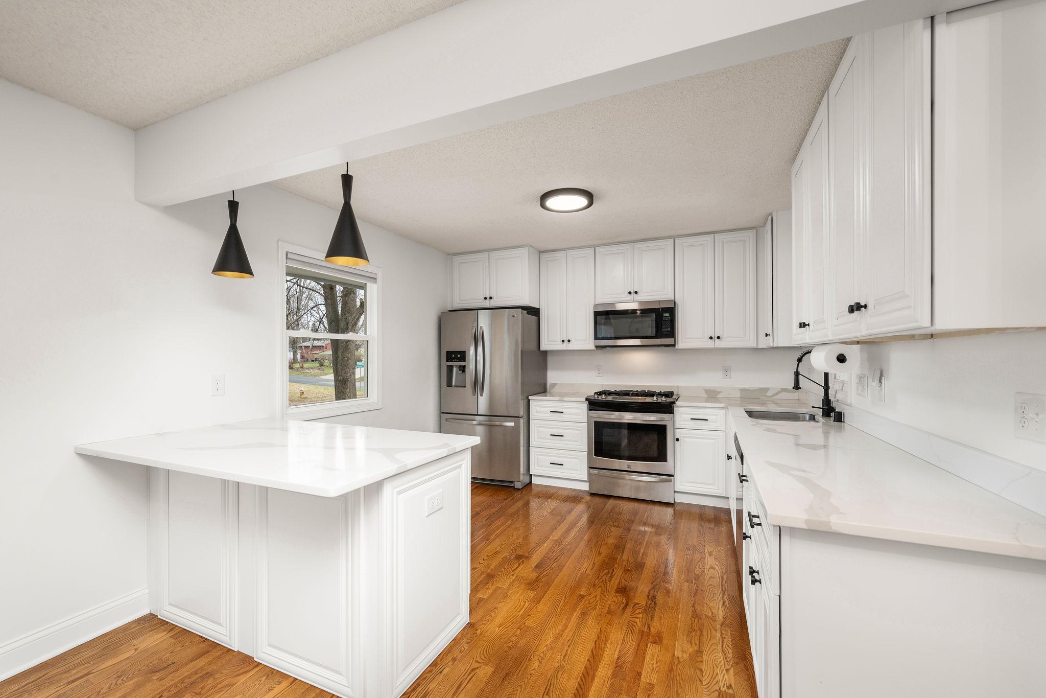 1900 Maryland Avenue N