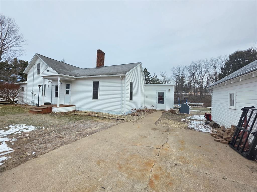 Photo of 619 W Perkins Street, Augusta, WI 54722 (MLS # 7055566)