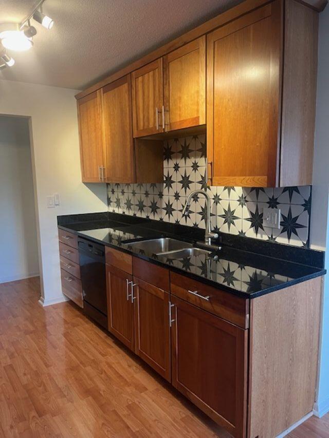 Photo of 4400 Upton Avenue S #101, Minneapolis, MN 55410 (MLS # 7158686)