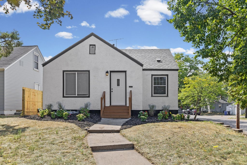 Photo of 1660 Beech Street, Saint Paul, MN 55106 (MLS # 7143908)