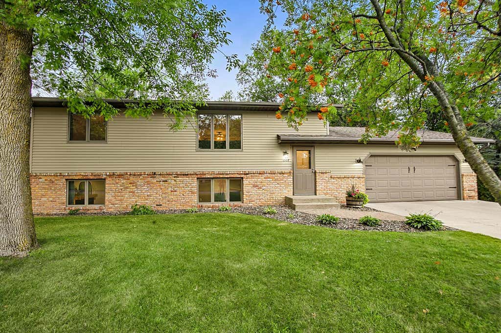 Photo of 1557 Wildwood Road, Saint Cloud, MN 56303 (MLS # 7125089)
