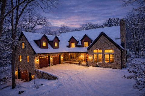 11625 Live Oak Drive Minnetonka MN 55305