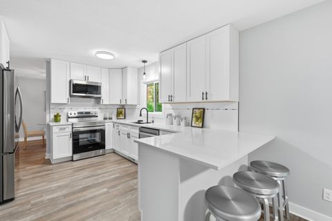 4301 Heritage Hills Drive Bloomington MN 55437