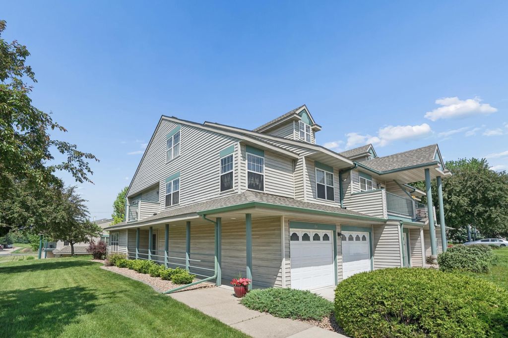 Photo of 104 Morningside Drive NE, Hutchinson, MN 55350 (MLS # 7085014)