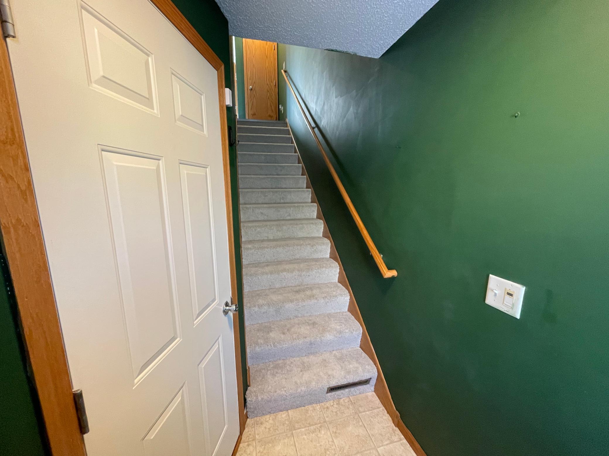 4961 Emmit Drive N 3