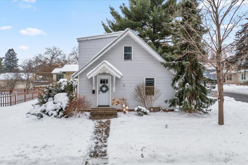 Photo of 101 S 8th Street, River Falls, WI 54022 (MLS # 6825302)