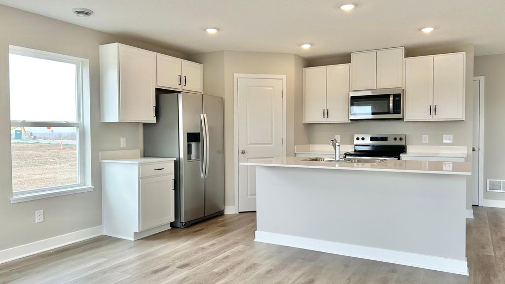 Photo of 1686 Zumbro Avenue, Shakopee, MN 55379 (MLS # 7056214)