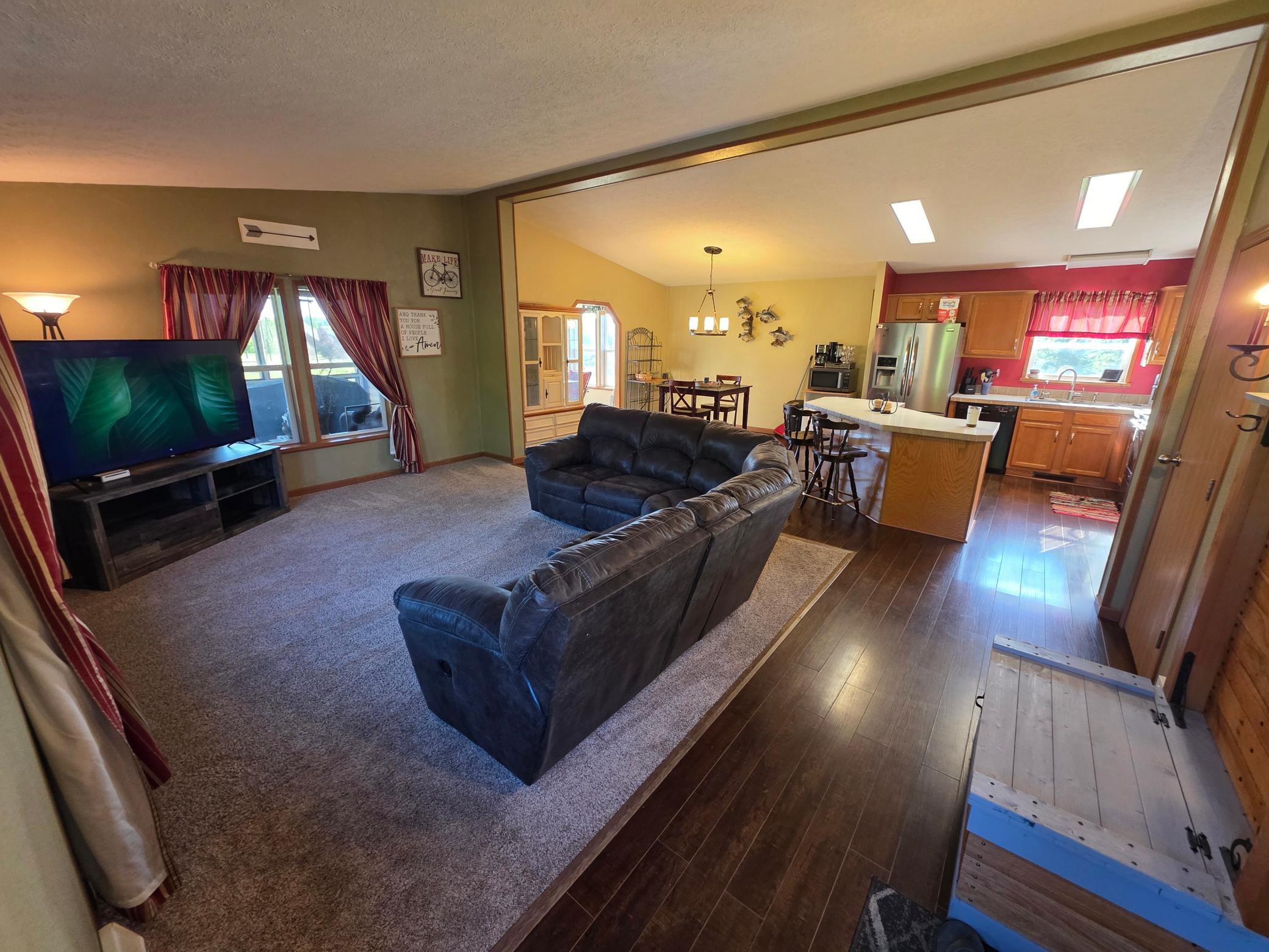 2257 Long Lake Road