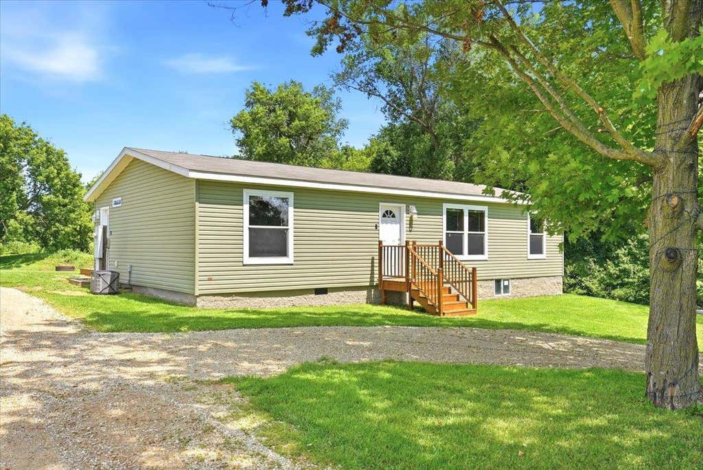 Photo of 3138 Pierce Saint Croix Rd RD, Spring Valley, WI 54767 (MLS # 7113778)