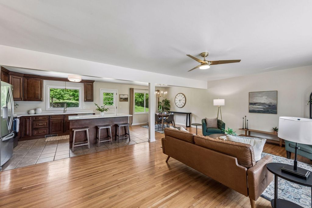 Photo of 88 Battle Creek Place, Saint Paul, MN 55119 (MLS # 7072722)