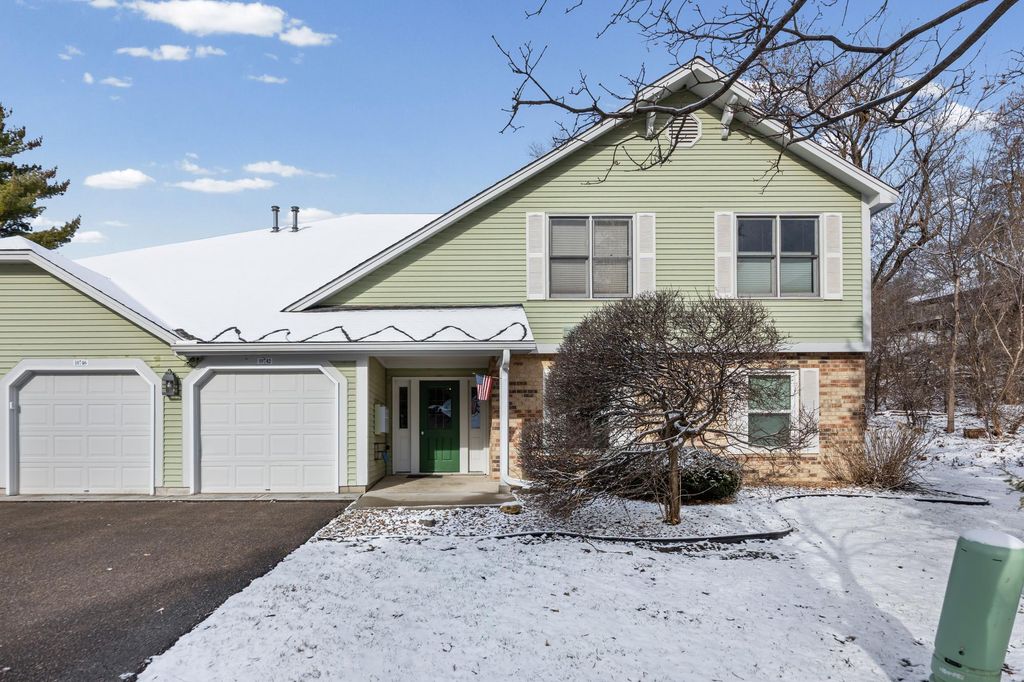 Photo of 10746 Toledo Court, Bloomington, MN 55437 (MLS # 7027907)