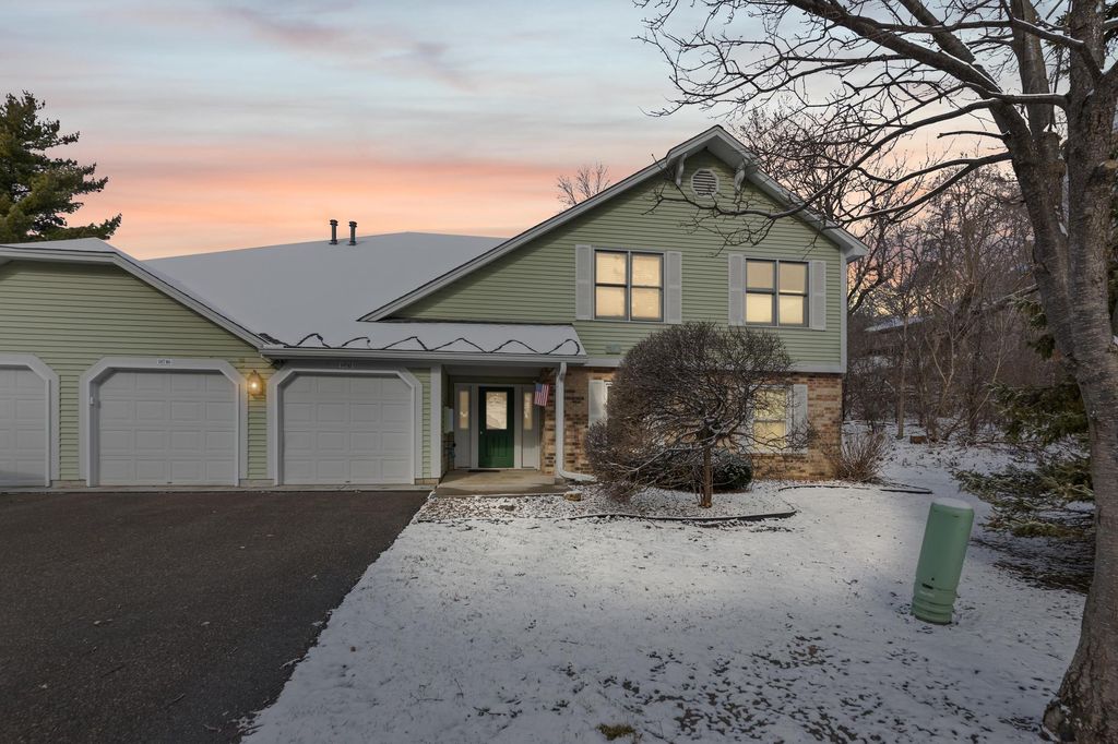 Photo of 10746 Toledo Court, Bloomington, MN 55437 (MLS # 7027907)