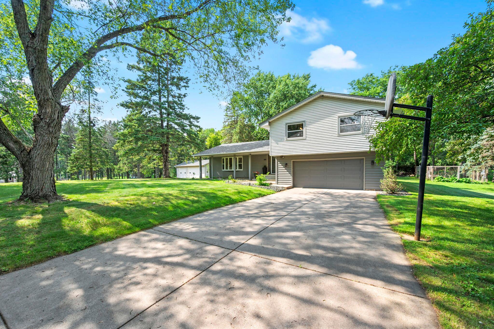 8254 38th Street N