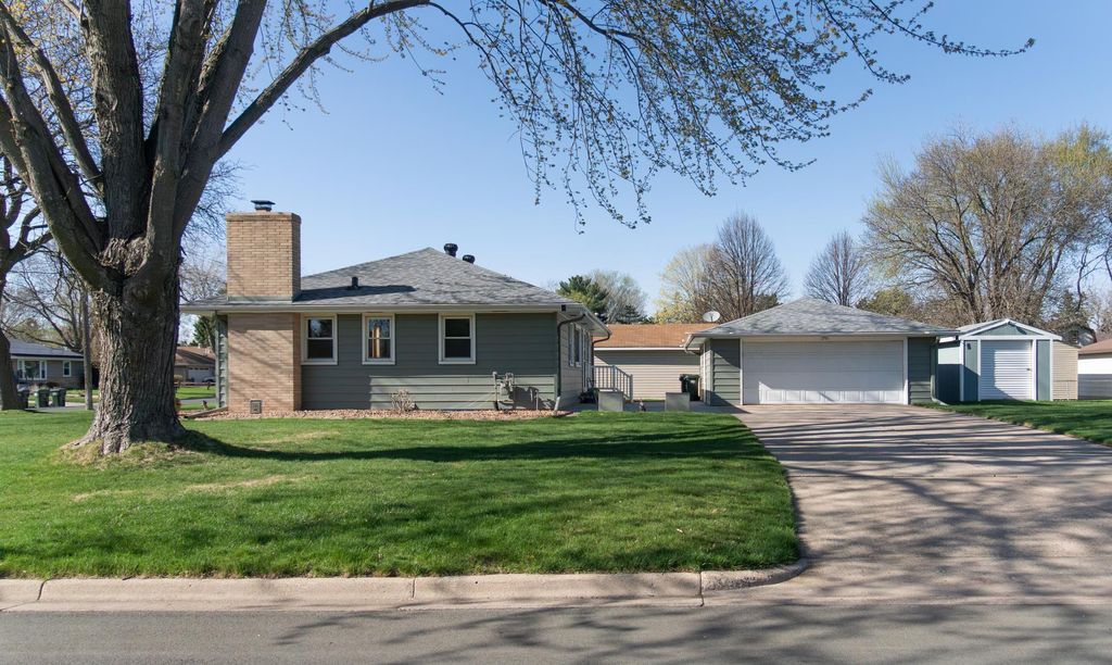Photo of 14590 Chianti Avenue W, Rosemount, MN 55068 (MLS # 7059907)