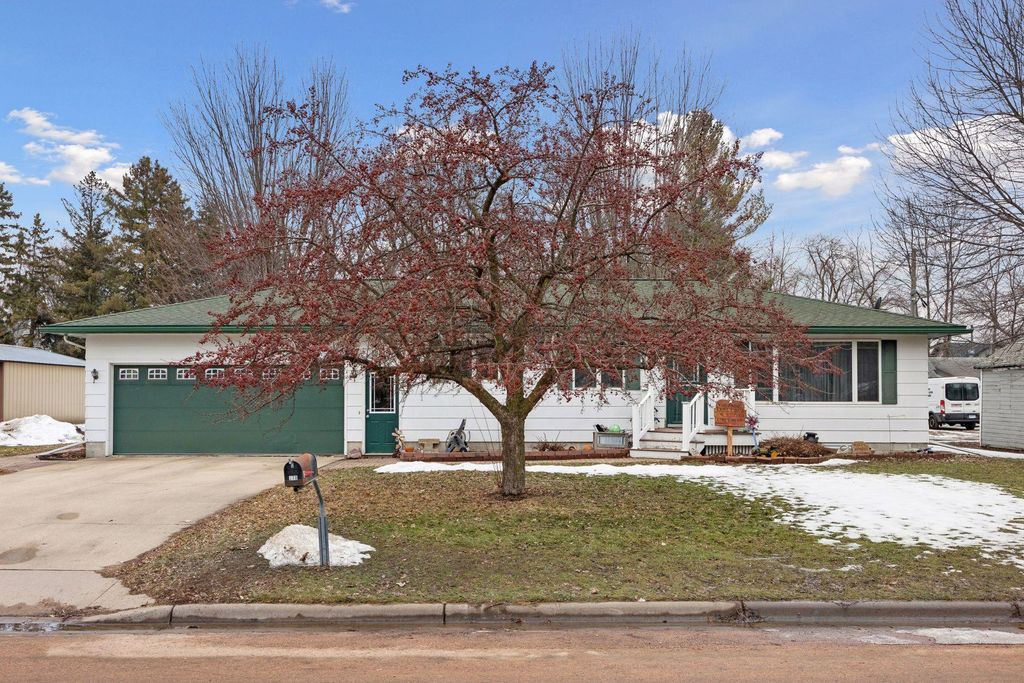 Photo of 270 State Avenue S, New Germany, MN 55367 (MLS # 7021905)