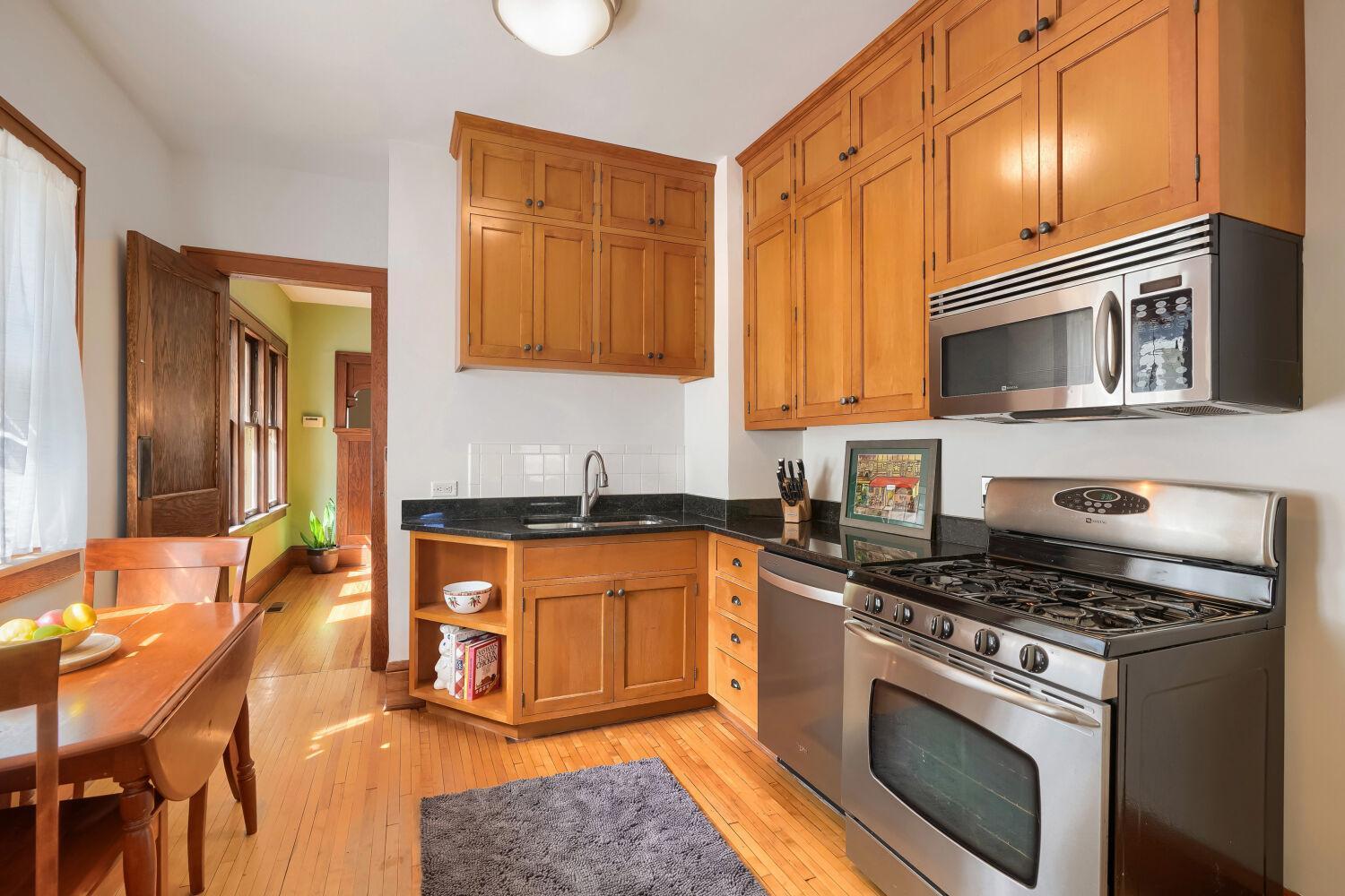 1236 Ashland Avenue
