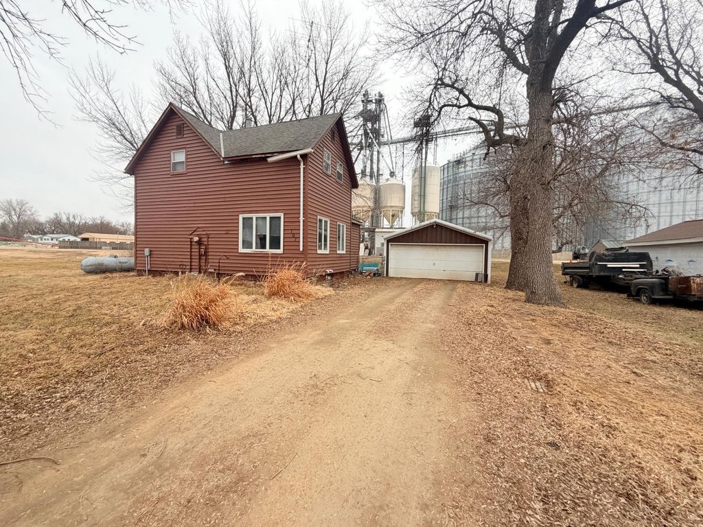 Photo of 107 S Buckingham Street, Hardwick, MN 56134 (MLS # 7035556)