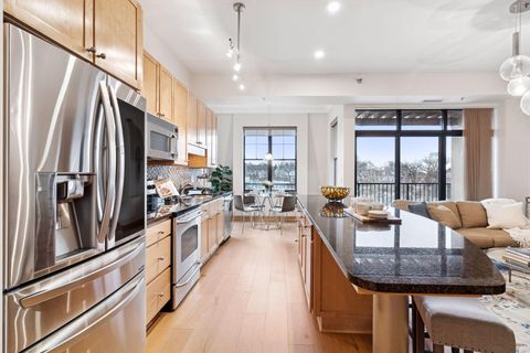 317 Groveland Avenue 712 Minneapolis MN 55403