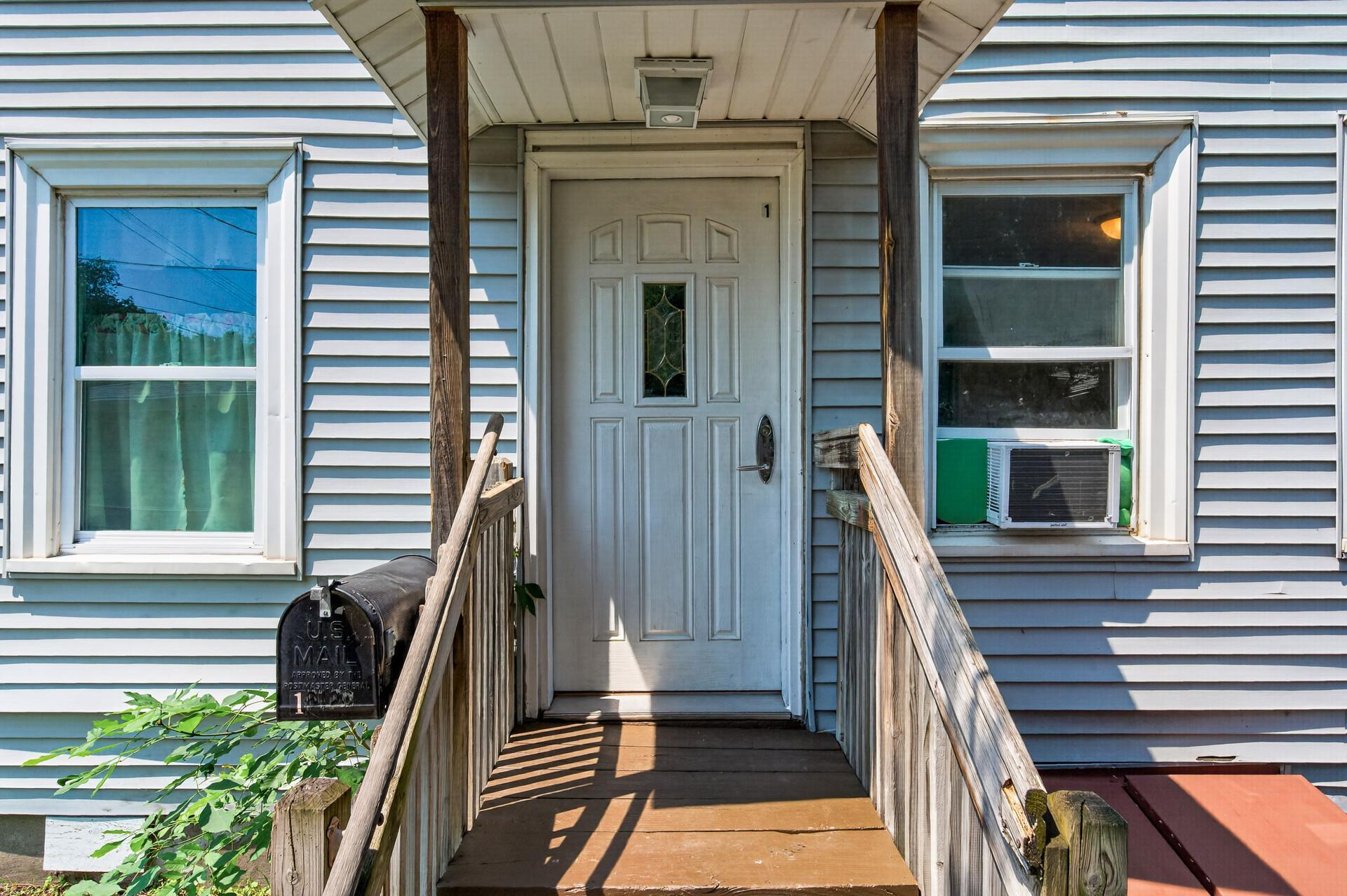 828 Englewood Avenue