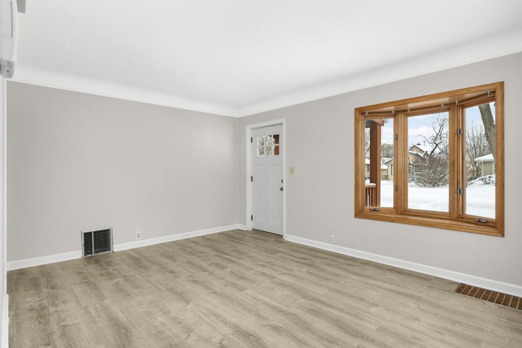 Photo of 3744 Perry Avenue N, Robbinsdale, MN 55422 (MLS # 7013166)