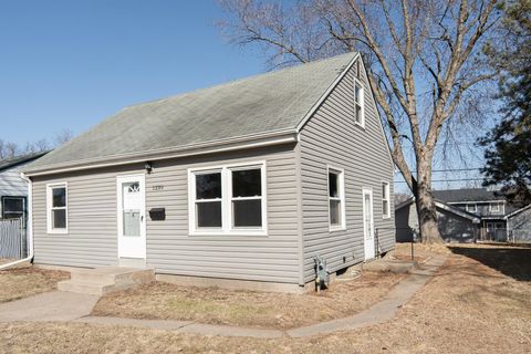 1239 7th Avenue S South Saint Paul MN 55075