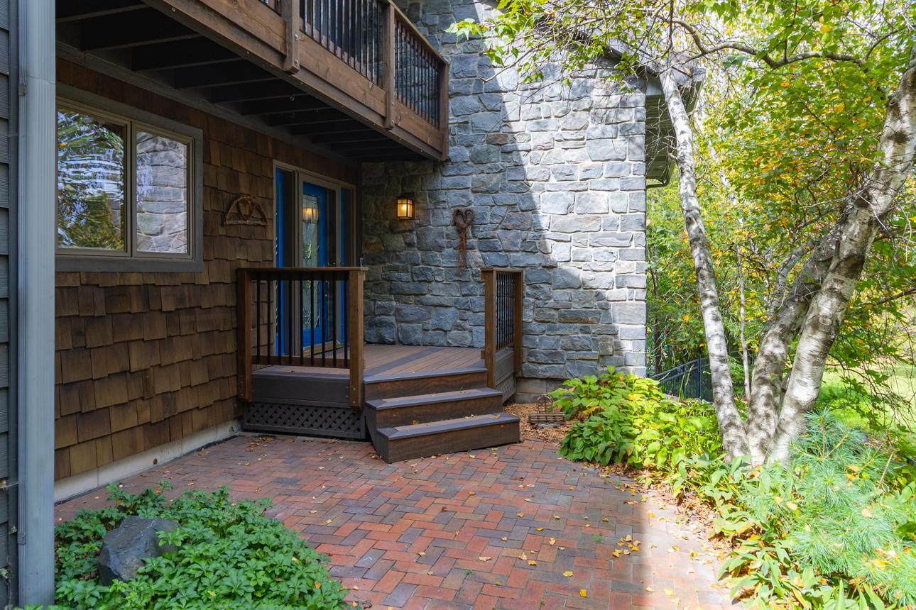 1651 Blackhawk Cove