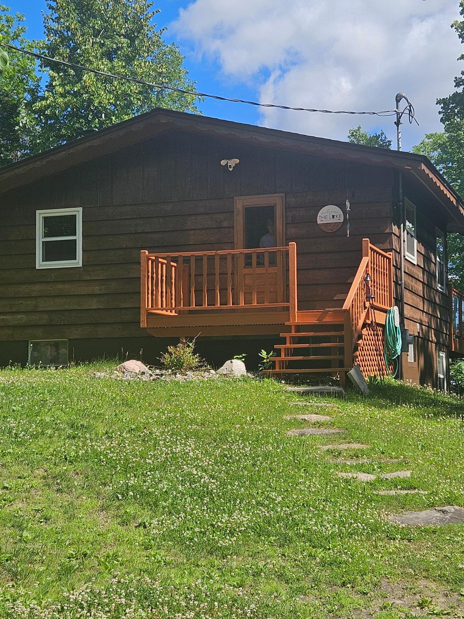 576 Pine Mountain Lake Road NW