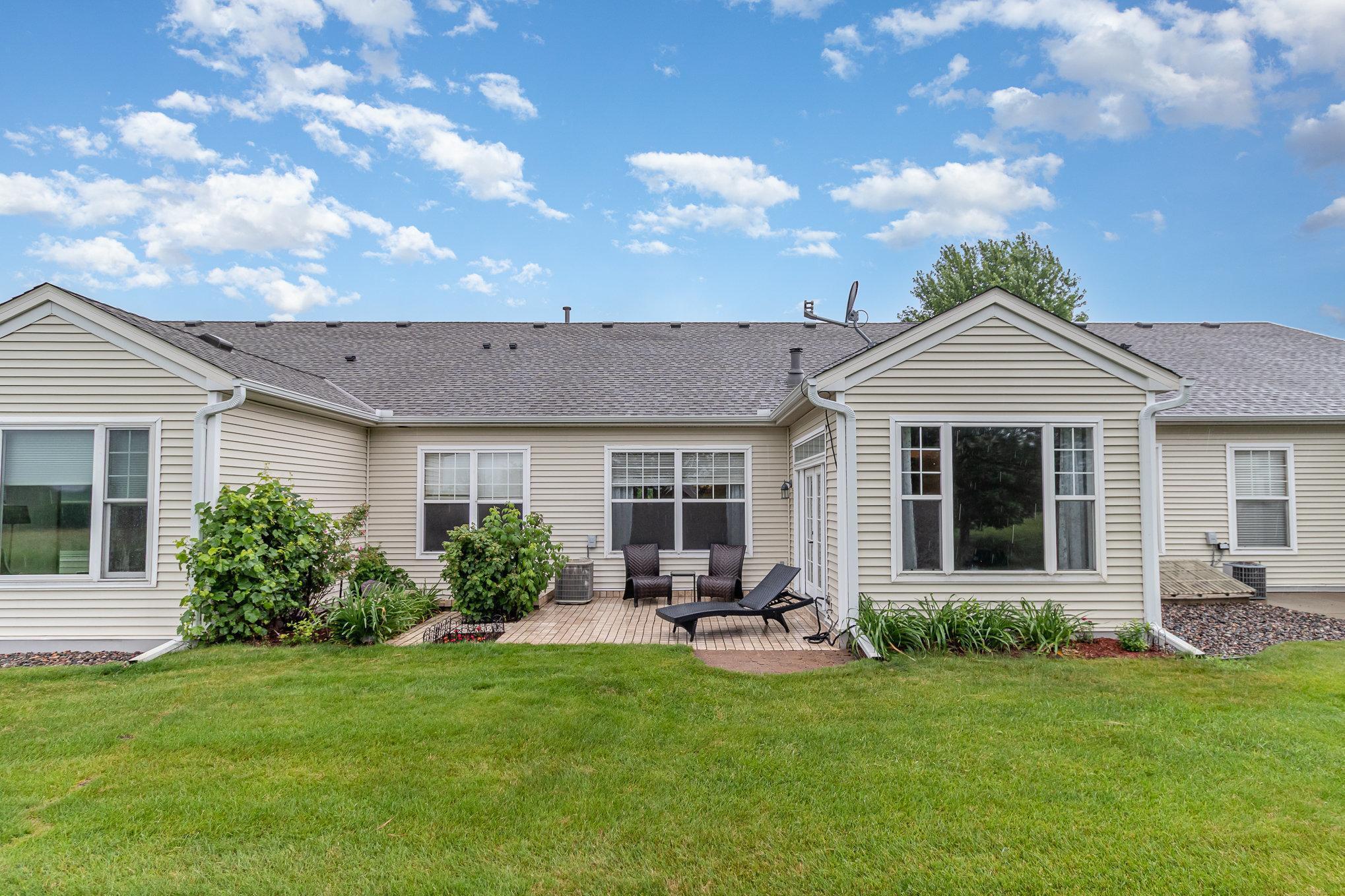 5874 Prairie Ridge Drive