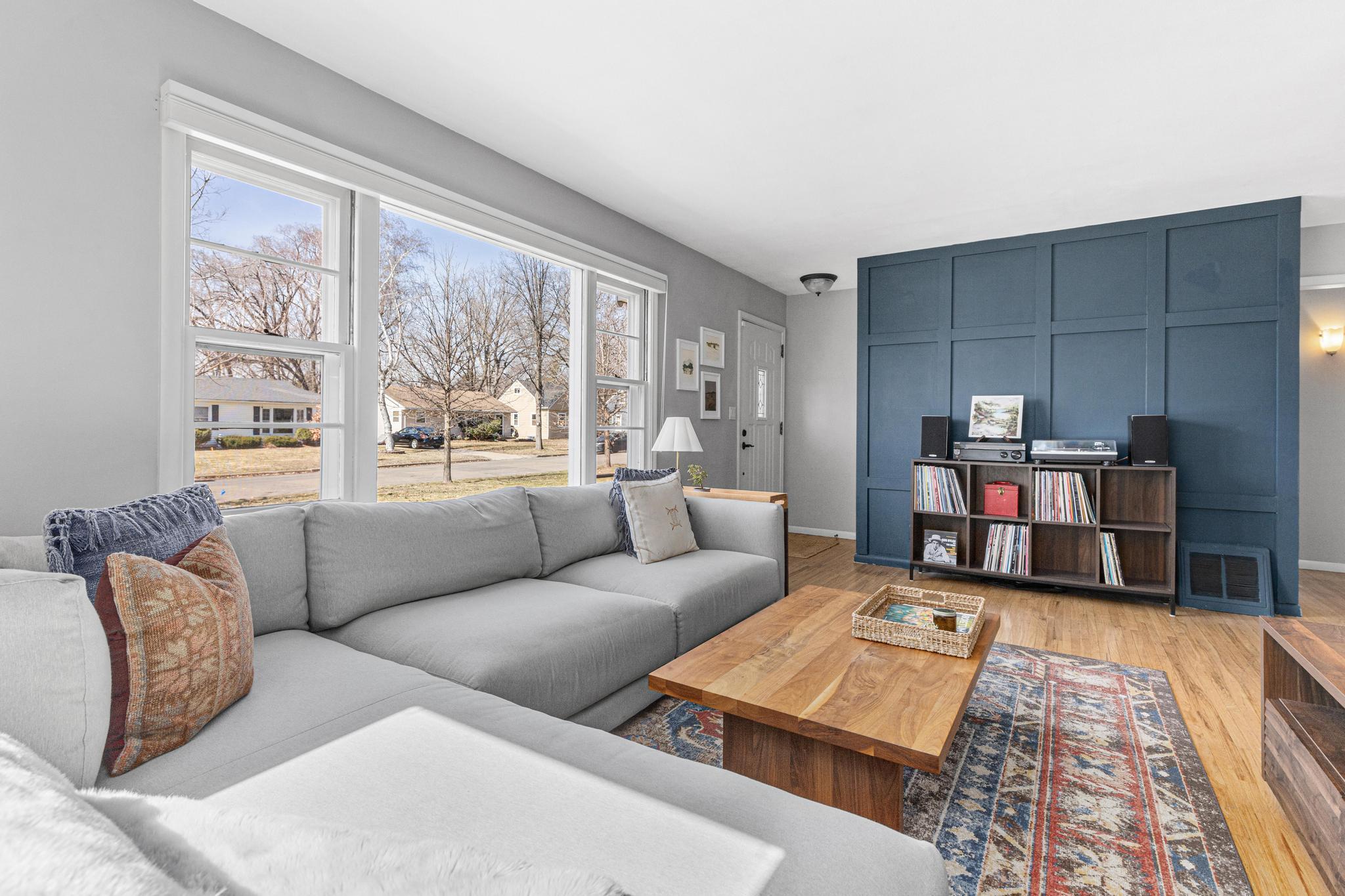 3533 Zinran Avenue S