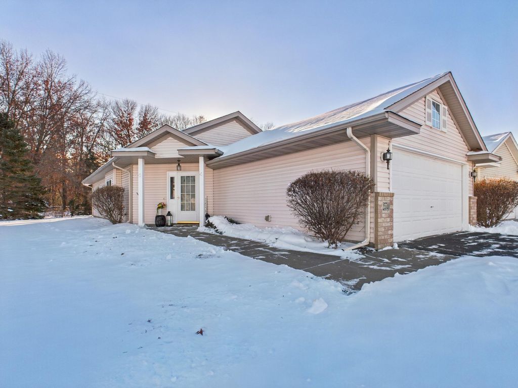 Photo of 25540 Forest Boulevard Lane, Wyoming, MN 55092 (MLS # 6805297)