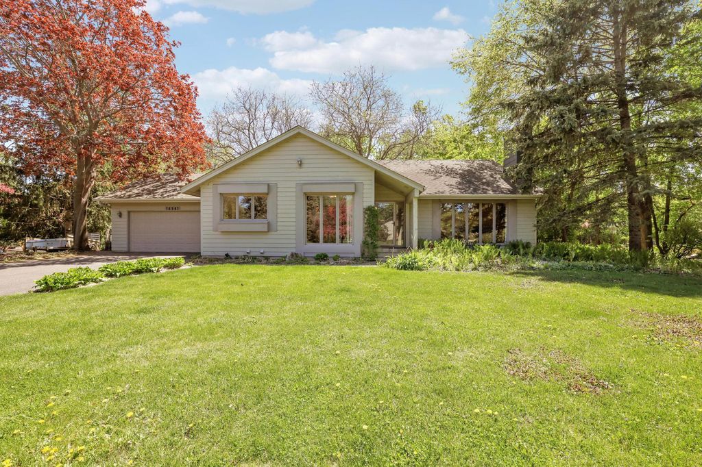 Photo of 16541 29th Avenue N, Plymouth, MN 55447 (MLS # 7073514)
