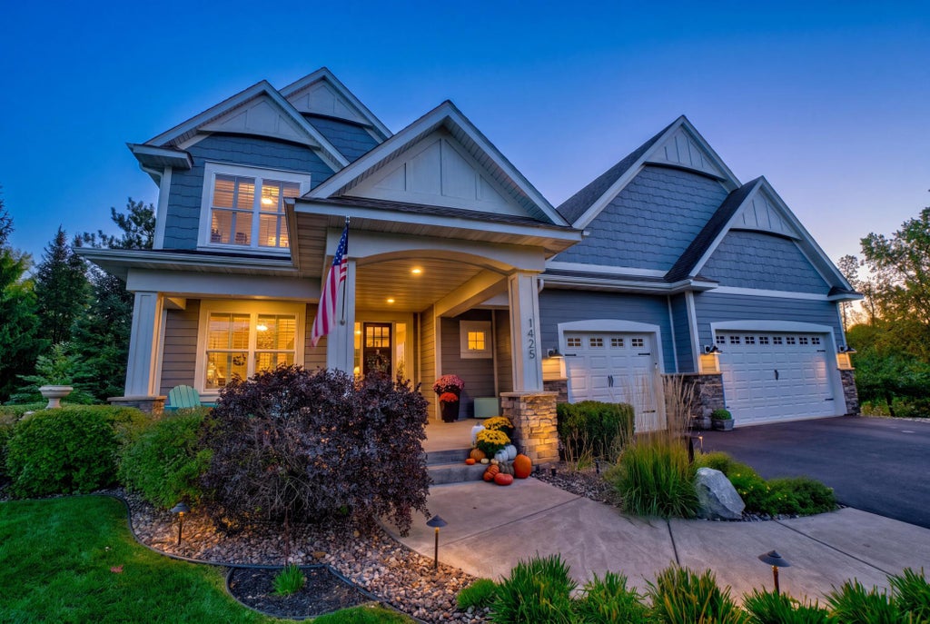 Photo of 1425 Monterey Court, Stillwater, MN 55082 (MLS # 7154056)