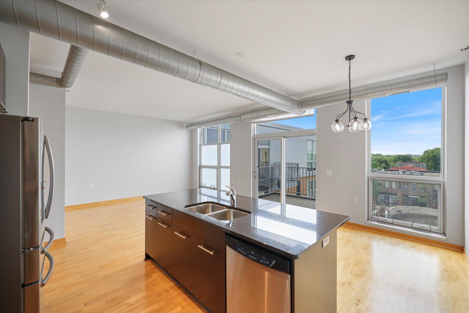 1211 Lagoon Avenue 510