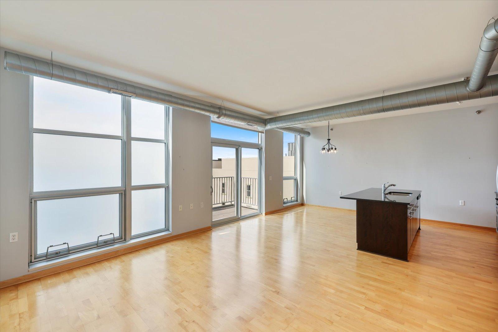 1211 Lagoon Avenue 510