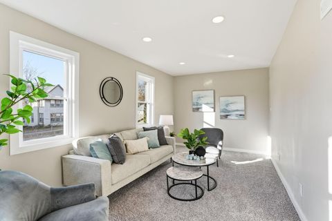 747 Buchanan Street NE Minneapolis MN 55413