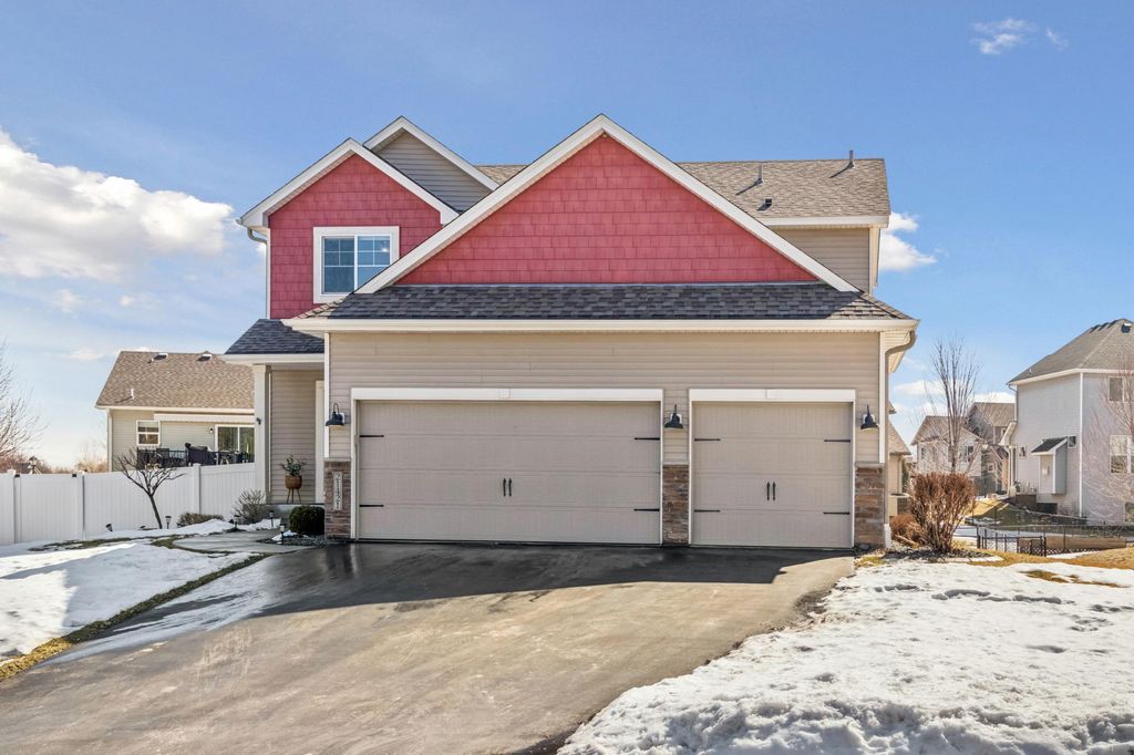 Photo of 21421 Hytrail Circle, Lakeville, MN 55044 (MLS # 7040467)