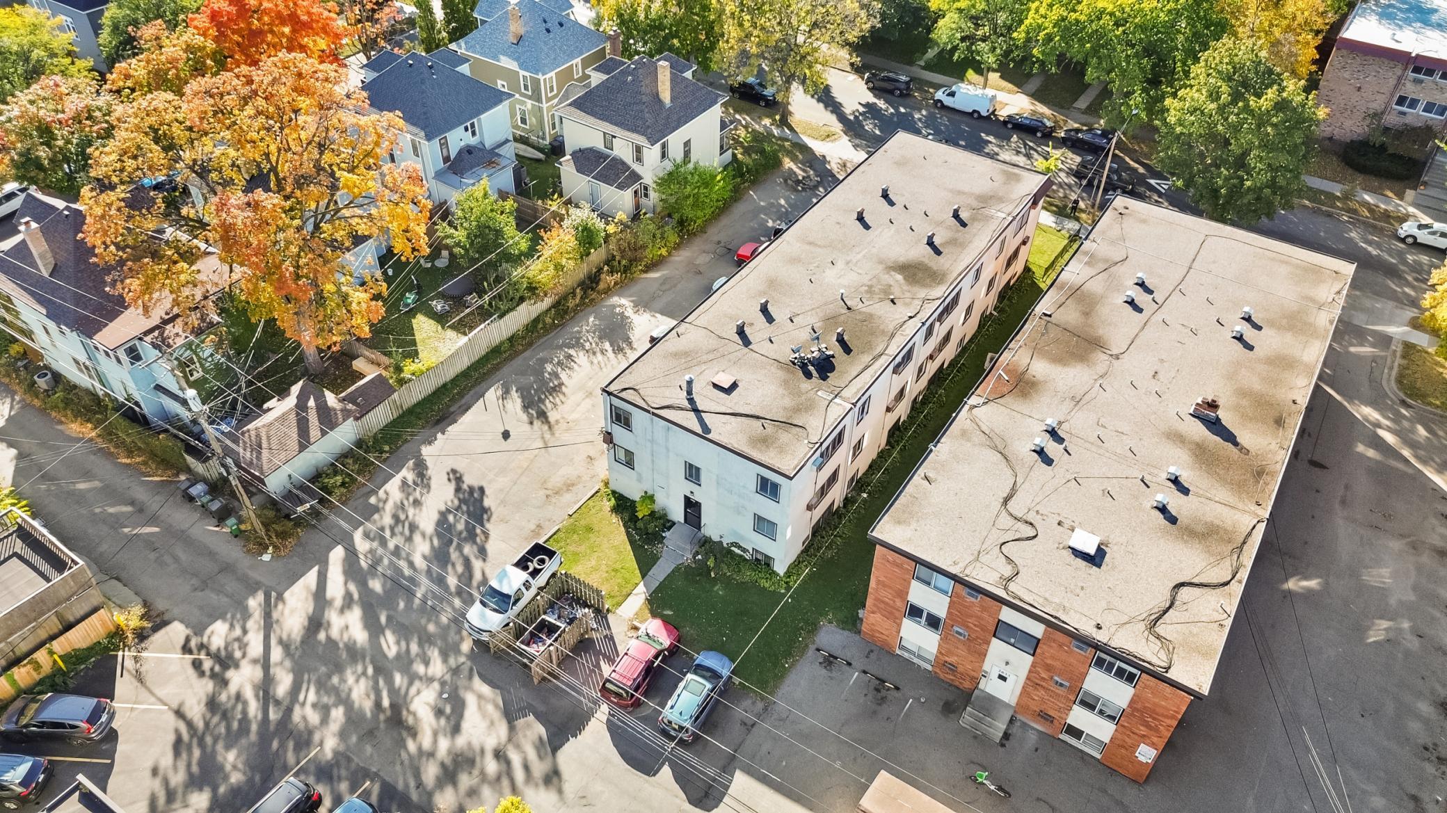 2637 Pleasant Avenue