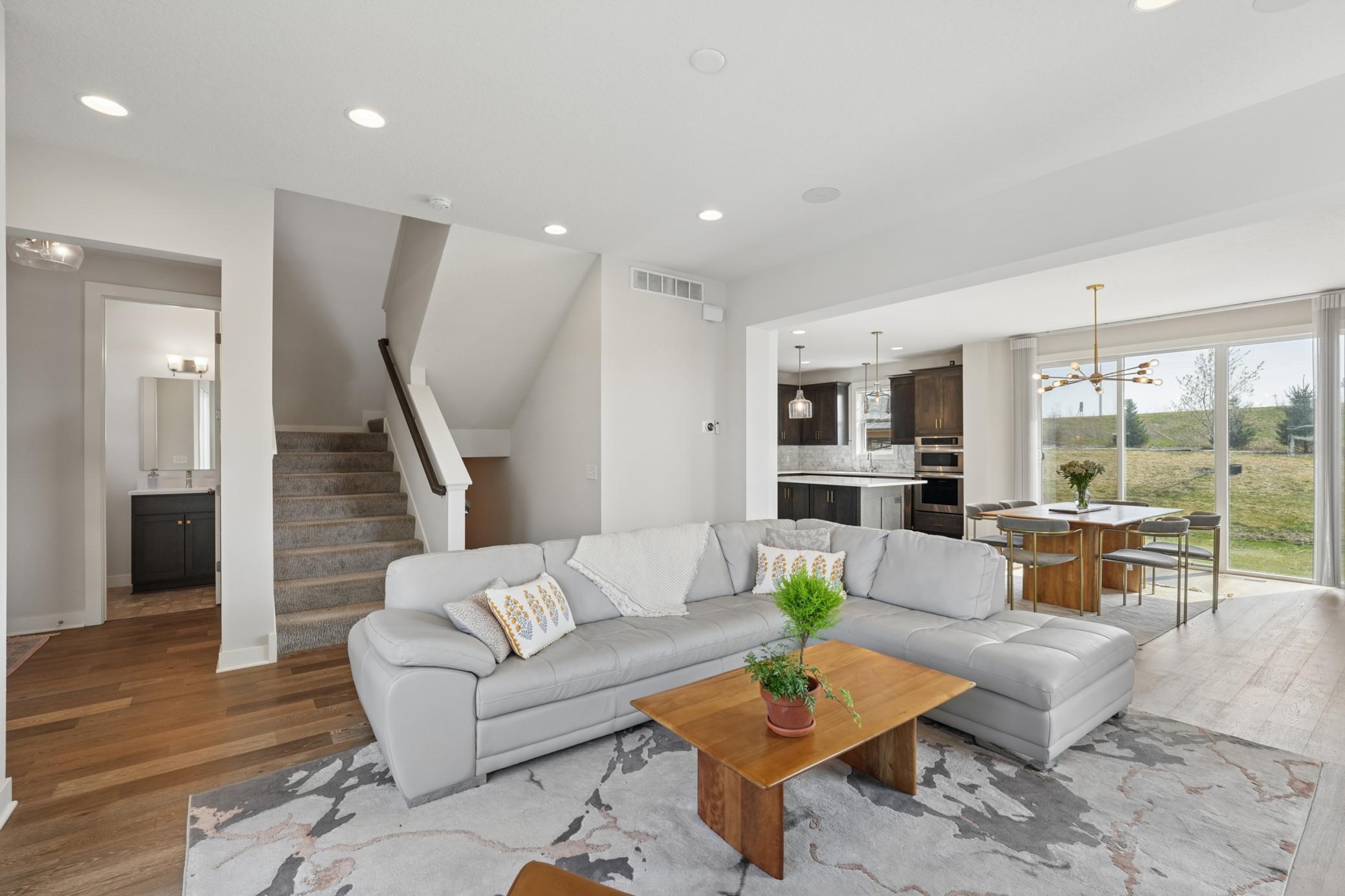 6381 Harvest Trail