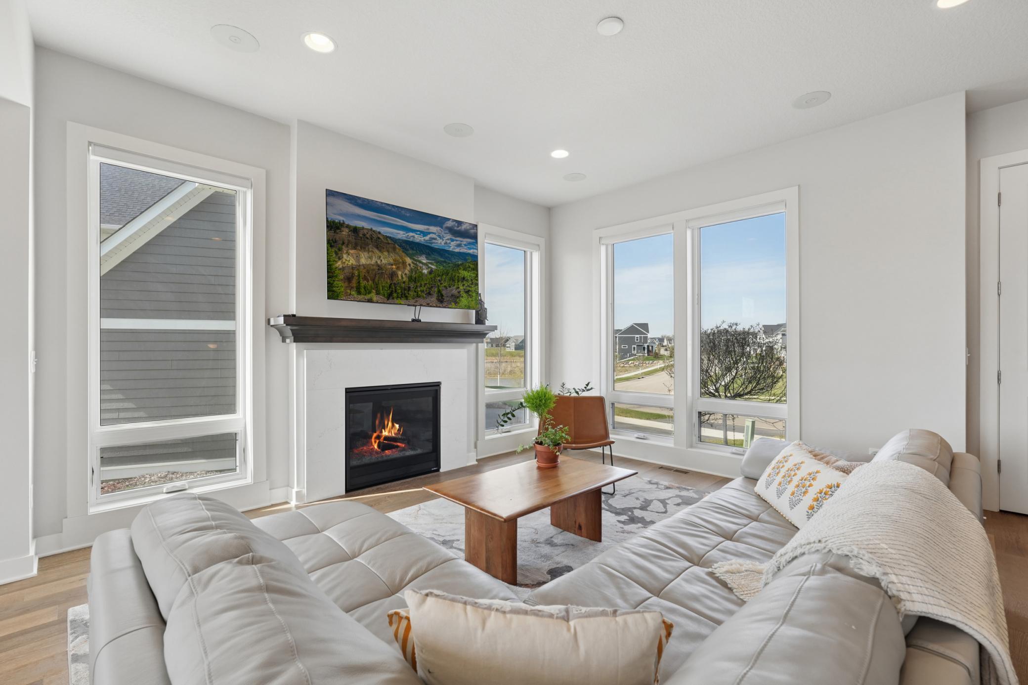 6381 Harvest Trail