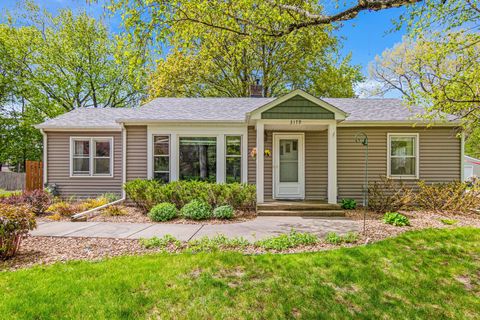 3179 Victoria Street N Shoreview MN 55126