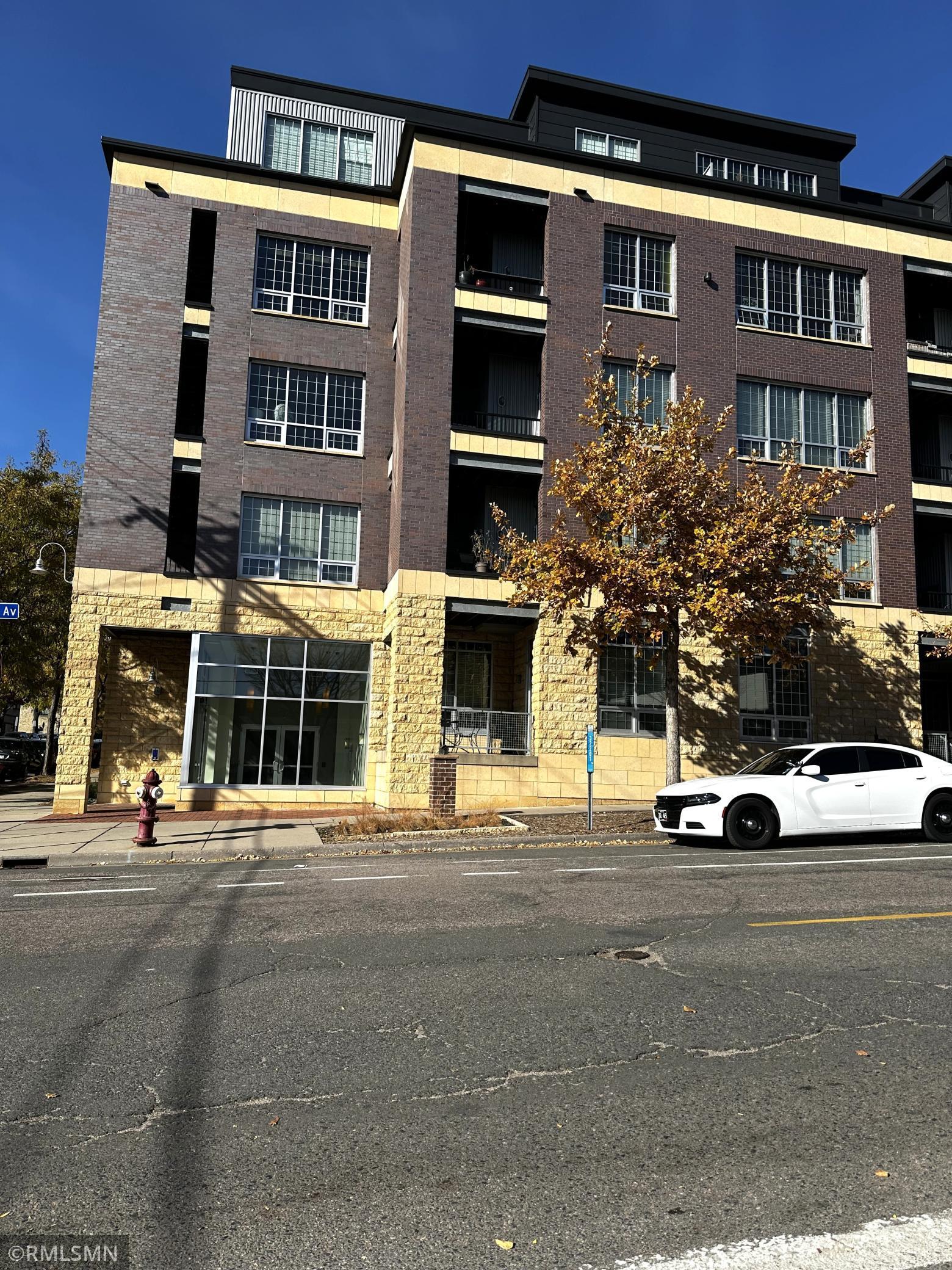 521 2nd Street SE #410