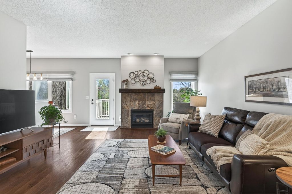 Photo of 662 Sutherland Drive, Woodbury, MN 55129 (MLS # 7057851)