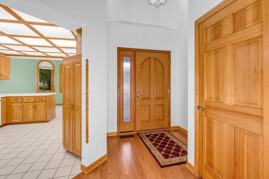 1207 Silverthorn Court