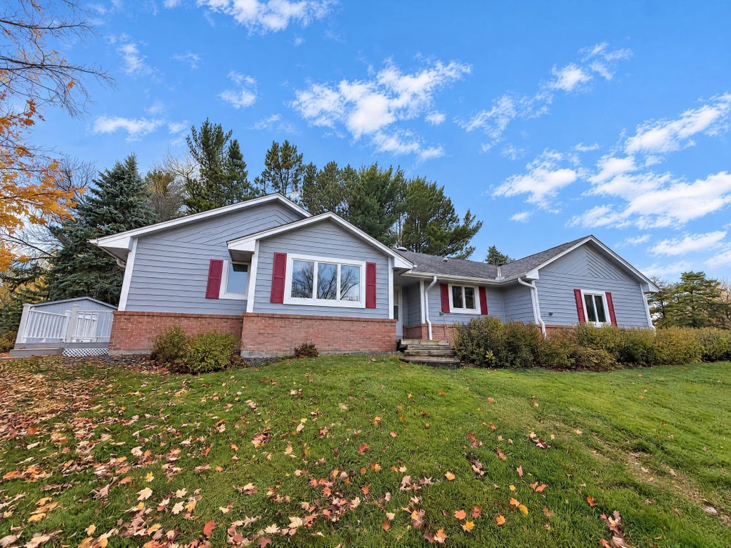 Photo of 3235 Park Overlook Drive, Shoreview, MN 55126 (MLS # 7167421)