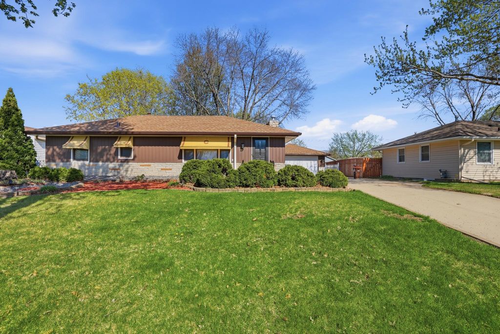 Photo of 8735 Greystone Avenue S, Cottage Grove, MN 55016 (MLS # 7035136)