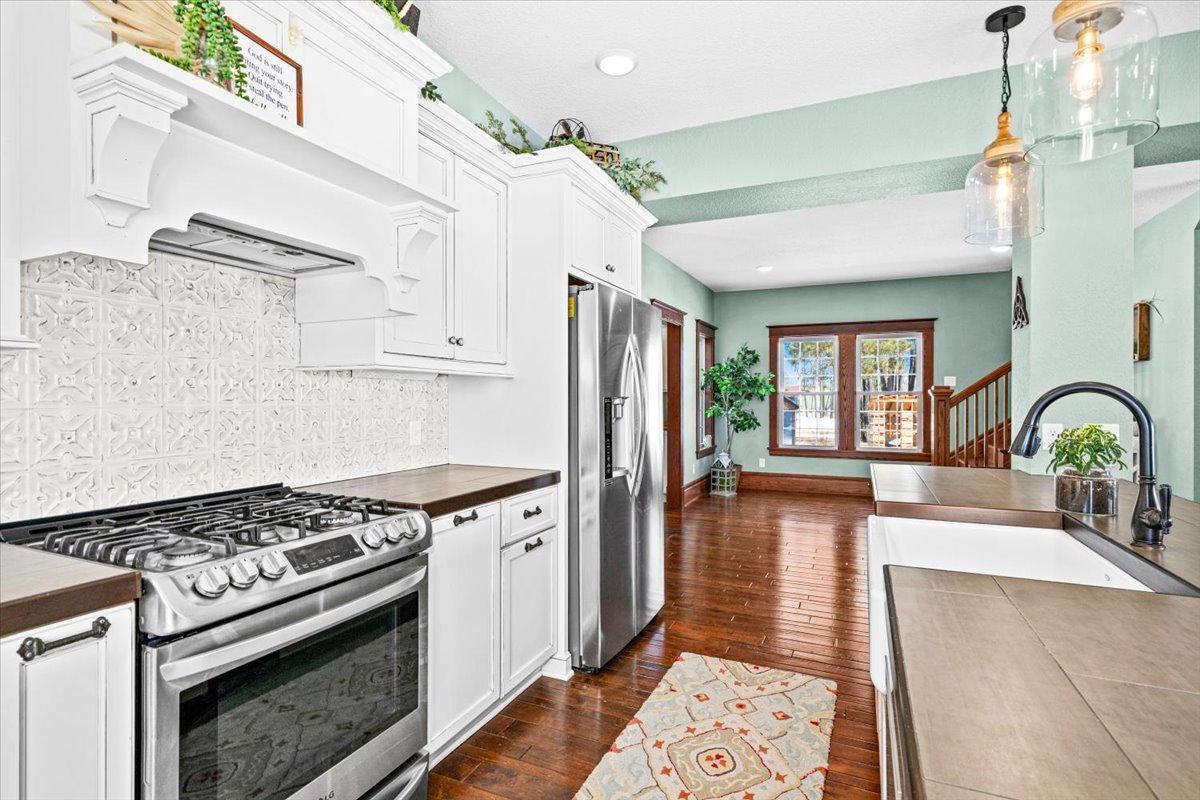 6734 Quiet Shores Trail