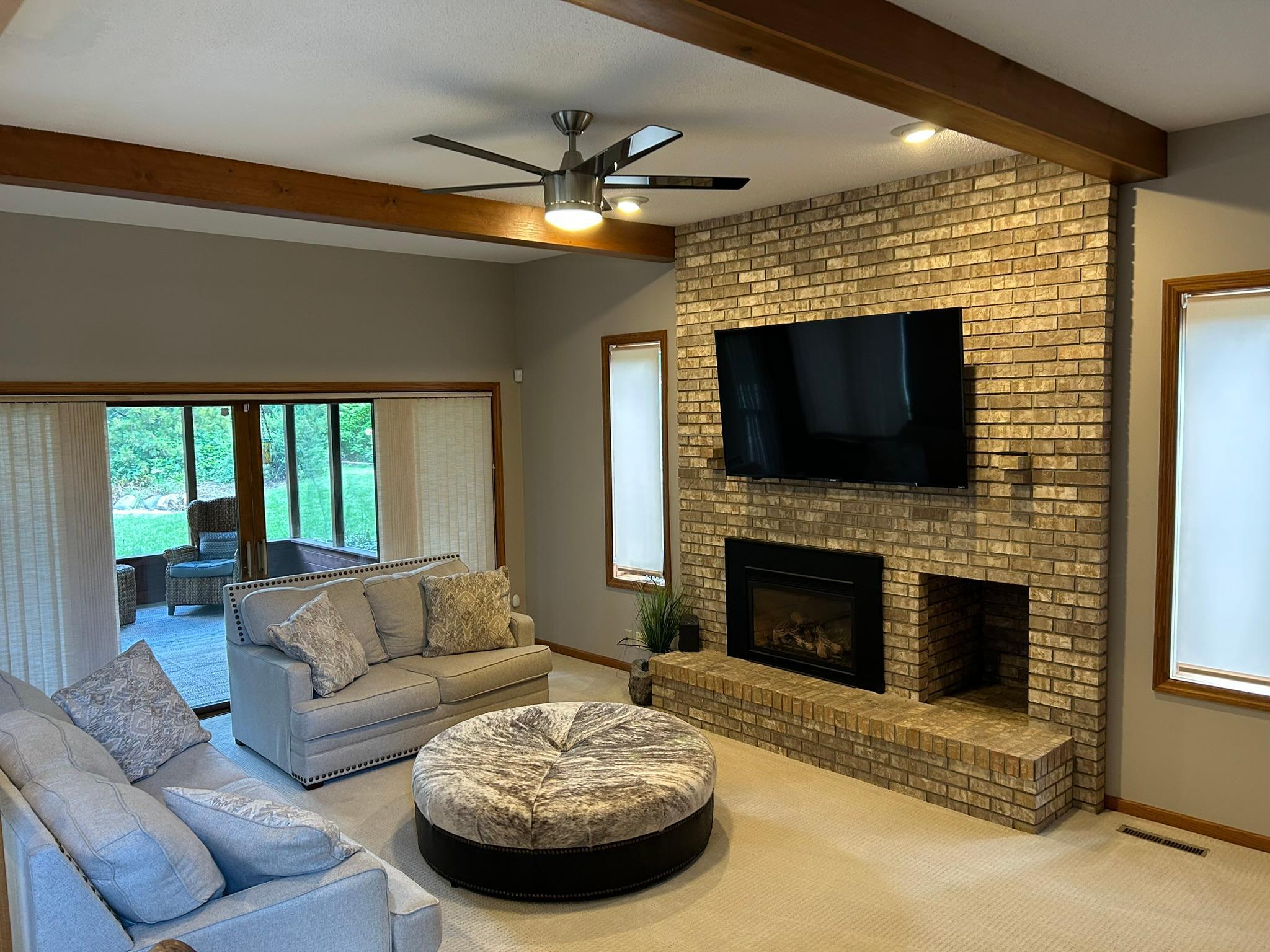 15904 Dawn Drive
