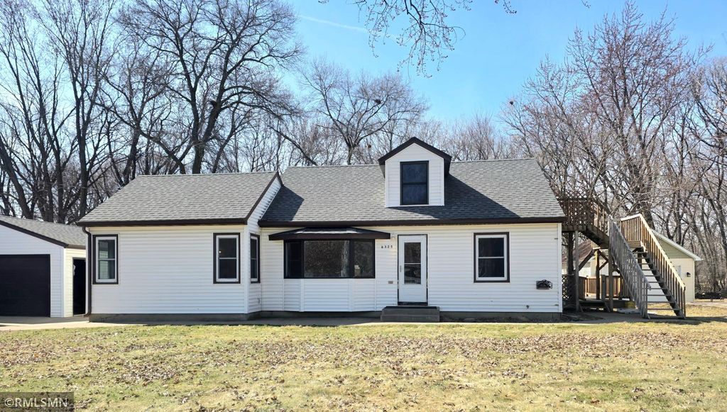 Photo of 8325 Westwood Road, Brooklyn Park, MN 55444 (MLS # 7041579)