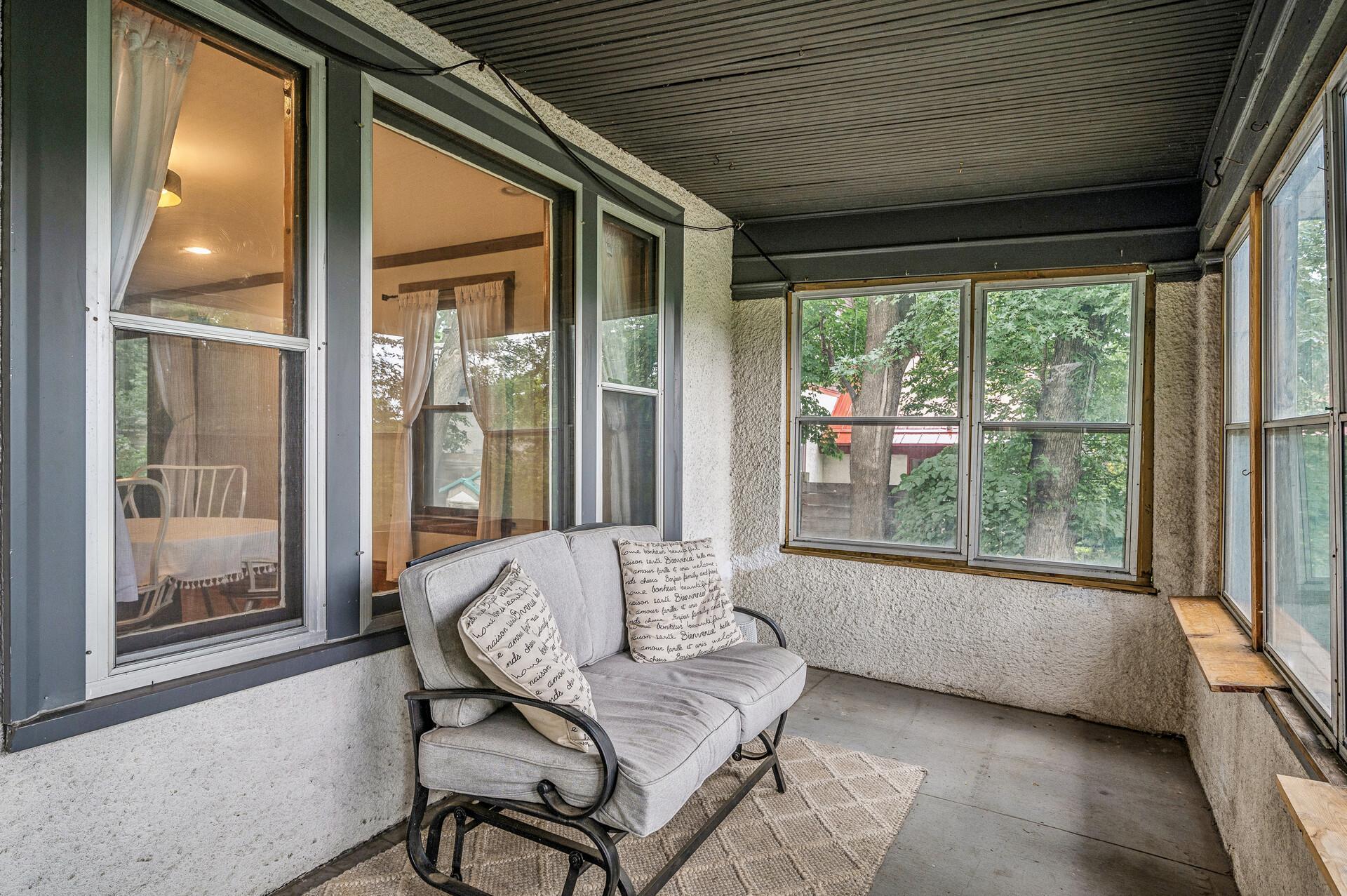 241 Cecil Street SE